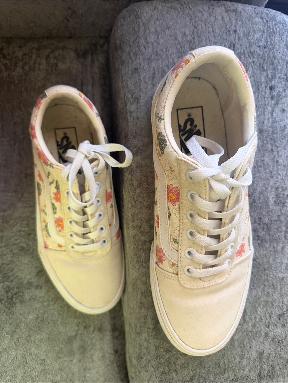 Vans Cream Floral Low-Top Sneakers with Pink & Orange Flowers